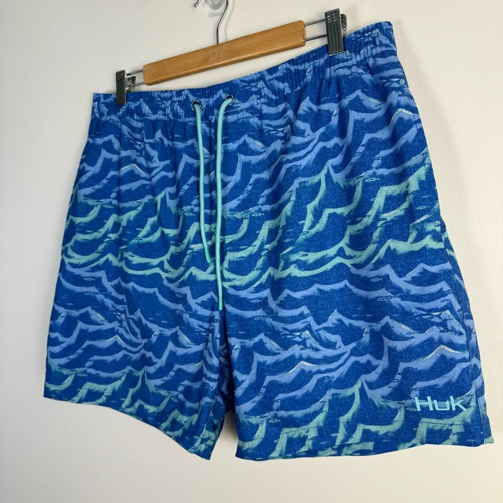 Huk Wave Volley 5.5” Inseam Swim Trunks Shorts Board Sz XL Blue Fishing Outdoors